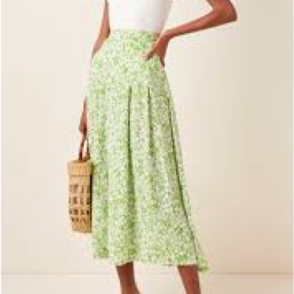 Faithfull the Brand Dresses & Skirts - Faithfull The Brand Cuesta floral-print midi skirt NWT